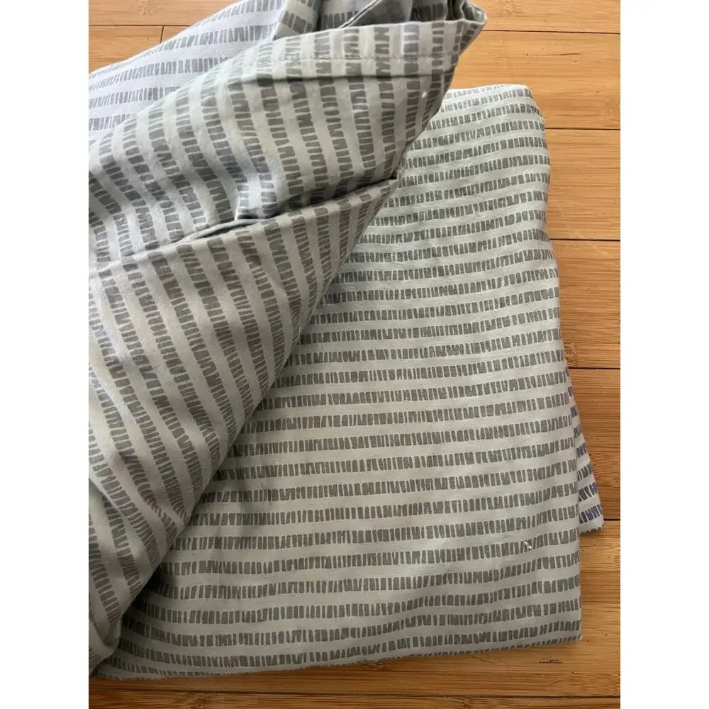 Calvin Klein Home Classic Luxury 100% Combed Pima Cotton Queen Flat Sheet Bed